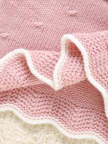 SHEIN Conjunto de 3 piezas de suéter verde para bebé - Blusa de manga larga con cuello Peter Pan + Leggings + Sombrero de moda, Conjunto casual minimalista para recién nacidos