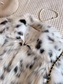 Girls' Elegant Faux Fur Patterned Outdoor Jacket, High-Quality, Warm, Sophisticated - Beige - View 3