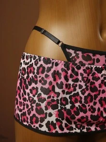 SHEIN Bộ đồ lót gợi cảm 3 món cho nữ: Áo ngực họa tiết da báo màu tím + Quần lọt khe + Chân váy ngắn, phong cách cổ điển gợi cảm thời trang - Nhiều màu - Xem 8