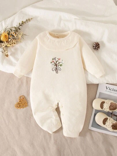 SHEIN Vintaside Kids 婴幼儿花卉刺绣连体衣，领口设计可爱，超级可爱，适合室内玩耍、户外晒太阳以及春秋冬季拍摄