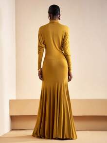 Zivah 2025 秋季新款音乐节西部游牧风格生日派对毕业典礼大学生日常休闲度假巡航海滩日光浴病毒式街头风格万圣节服装婚礼宾客波西米亚风通勤早午餐商务休闲机场派对节日优雅长袖立领合身 A 字形开叉下摆性感 - 芥末黃 - 查看 2