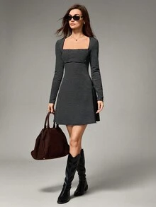 Hanevo 女式条纹休闲优雅性感可爱长袖收腰A字方形领口连衣裙 - 黑與白 - 查看 5