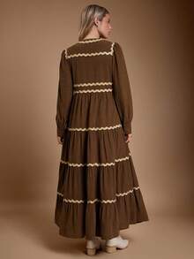 WESTFADE Robe maxi en velours côtelé à manches longues bouffantes, col rond avec bordure contrastée, boutonnée devant, coupe évasée. Tenue décontractée et mignonne pour l'automne, l'hiver, le style boho, les concerts country, le style western pour femmes - Tabac - Voir 6