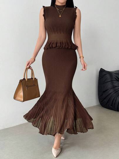 Modelyn مجموعة من الصدرية المحبوكة بدون أكمام والتنورة الطويلة المطوية الأنيقة 2 قطعة