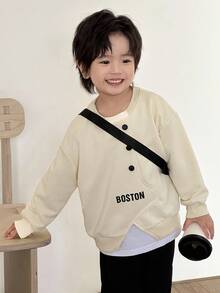 2 件套年轻男童休闲个性化下摆拼布圆领运动衫和裤子套装，适合返校、生日、迎婴派对、节日派对、秋冬季