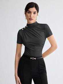 BizChic Áo thun nữ cổ bẻ kim loại thêu nút may tay thời trang thu đông 2025, thời trang hiện đại thanh lịch, trang phục công sở, phong cách cổ điển, đa năng, cơ bản, lãng mạn, thích hợp cho những dịp trang trọng, tiệc tùng, bãi biển, đám cưới, khách, chủ nhà, lễ hội nhạc đồng quê, bữa sáng, sân bay, ngày quốc khánh, năm mới, giáng sinh, halloween, lễ tạ ơn - Màu xám đen - Xem 4