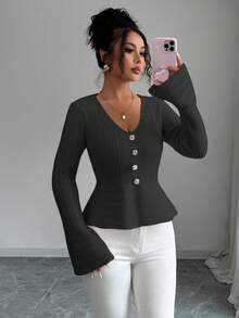 Elenzga Fashionable V-Neck Flare Sleeve Long Sleeve Women Sweater