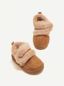 Cozy Pixies 1 双驼色仿皮毛钩环平底休闲舒适保暖内衬靴，适合冬季日常穿着