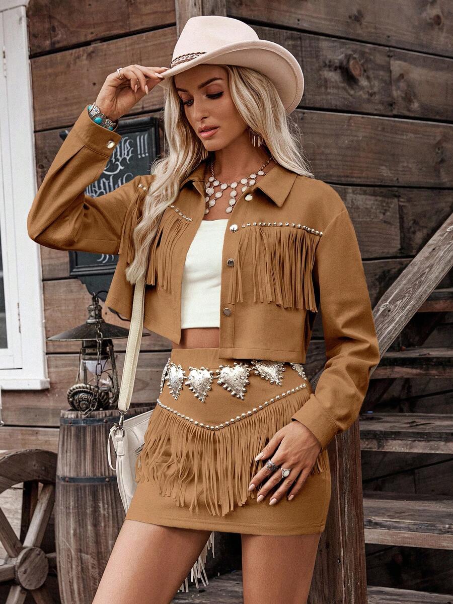 LanaWest Un ensemble de deux pièces avec franges pour les vacances occidentales d'une dame en automne