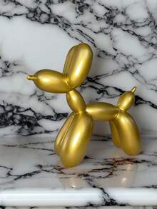SHEIN Statue de chien en ballon, décoration d'intérieur, œuvre d'art moderne, accessoires pour la maison, ornements d'art animalier de mode pour la décoration d'intérieur moderne, convient pour la table de café, la décoration de cuisine, schéma de couleurs, esthétique de la pièce, texture métallique, sculpture en or de chien