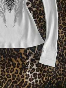 Glimmora 女式复古图案印花宽松长袖白色 T 恤，哥特式美学街头摇滚风格上衣 - 白色 - 查看 3