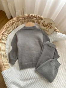 SHEIN 女婴休闲花卉图案圆领毛衣和裤子套装 - 灰色 - 查看 8