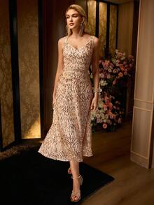 MOTF Soiréza 亮片V领飘逸下摆连衣裙 - 香檳色 - 查看 4