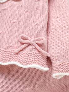 SHEIN Conjunto de 3 piezas de suéter verde para bebé - Blusa de manga larga con cuello Peter Pan + Leggings + Sombrero de moda, Conjunto casual minimalista para recién nacidos