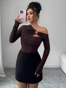Rafferiza Autumn/Winter Fashion New Comfortable Ribbed Fabric Solid Color Sexy Asymmetric Neck Ruched Design Versatile Long Sleeve T-Shirt - Brown - View 4