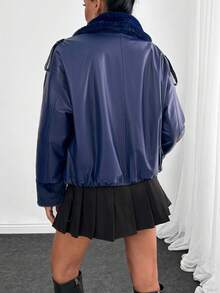 SHEIN Cottnline Borg領飾填充外套，翻蓋口袋，PU皮革，毛絨內裡，高品質PU夾克，非常柔軟舒適的藍色外套，寬鬆夾克，飛行員夾克，女款夾克，Y2k夾克 - 藏蓝色 - 查看 2