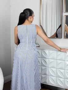 Melissa Matos 女式条纹印花方领无袖中长夏季连衣裙 - 藏蓝色 - 查看 5