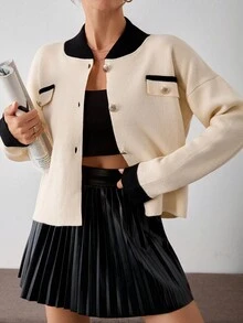 EURMUSE 奶油色针织开衫，搭配黑色撞色衣领和金色纽扣细节 - 别致的口袋饰面 - 杏色 - 查看 2