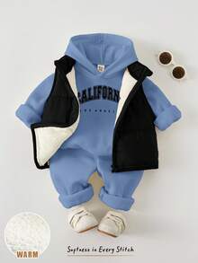 Cozy Pixies 3 件套男婴简约字母印花柔软针织连帽运动衫、松紧腰裤和无袖棉背心套装 - 霧霾藍 - 查看 10