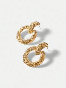 MOTF PREMIUM GOLD-PLATED GEOMETRIC TEXTURAL STATEMENT EARRINGS. - Yellow Gold - View 8