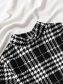 SHEIN Teen Girl Casual Minimalist Comfortable Mock Neck Cropped Long Sleeve T-Shirt And Mini Skirt Set Fall Winter