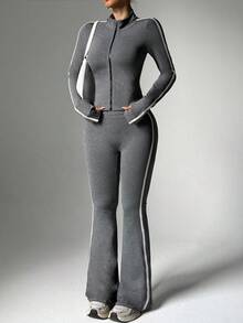 Dewbera Damen Herbst/Winter Sportset, Sportjacke mit engem Kragen, Reißverschluss, Langarm und Daumenöffnung, kombiniert mit hochgeschnittener Sporthose mit Kontraststreifen, 2-teiliges Outfit