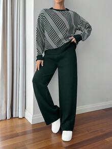 EURMUSE Women Balloon Sleeve Black And White Sweater Co-Ords Set - Dark Green - View 4