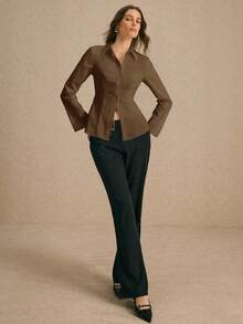 2026 Camisa casual elegante de mangas largas para mujer, con cintura con cordón y botones delanteros, de algodón, para oficina y trabajo, ropa formal para mujer de negocios, adecuada para ocasiones formales en el lugar de trabajo, salidas elegantes, estilo de sirena de oficina - Marrón - Ver 4