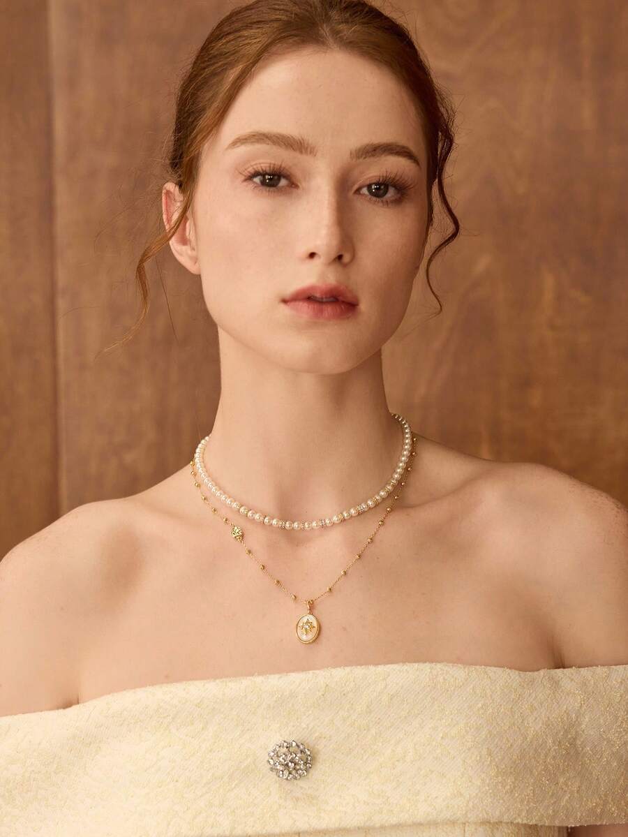 MOTF PREMIUM 仿珍珠多层项链 - 金色 - 查看 2