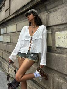 Coolane 女式夏季波西米亚风 Y2K 节日外出度假亚麻荷叶边 V 领衬衫 - 米色 - 查看 2