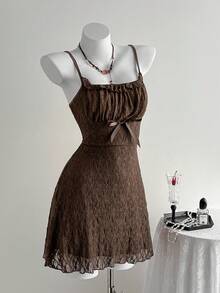 Sweetra 优雅法式蕾丝吊带背心裙，修身A字裙，高端时尚夏季新品 - 咖啡 - 查看 6