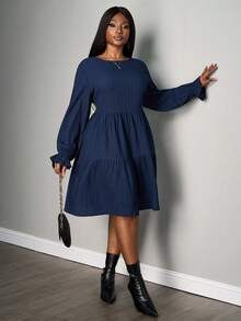 SHEIN PETITE CURVE Plus Size Women's Solid Color Crew Neck Long Sleeve Pleated Mini Casual Dress,Elegant Navy Blue Autumn Tea Party Style Plus Size Dress - Navy Blue - View 5