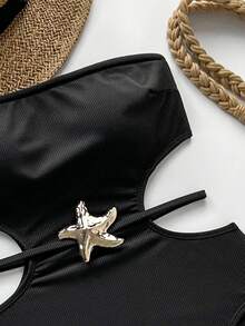 Swim Chiccia Solid Color Cutout Bandeau One-Piece Swimsuit With Metal Starfish Decor, Fashionable Summer - Black - View 3