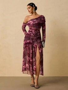 SHEIN VCAY Plus Size Romantic Party Cold-Shoulder Sexy Fitted Leopard & Floral Print Long Sleeve Maxi Dress