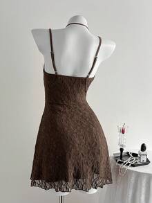 Sweetra 优雅法式蕾丝吊带背心裙，修身A字裙，高端时尚夏季新品 - 咖啡 - 查看 2
