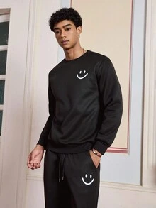 Manfinity VCAY Men's 2 Pieces Sweatshirt Set With Smiling Face Print. Loose Fit And Paired With Sweatshirt And Pants, Fall Winter Clothes - Black - View 4