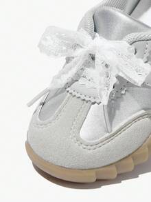 SHEIN 1 双女童舒适透气芭蕾平底鞋，复古一脚蹬休闲鞋，适合春夏秋季返校季 - 銀色 - 查看 8