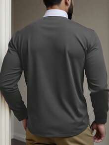 Manfinity Homme 秋季大码男士休闲马匹印花撞色领长袖 Polo 衫 - 深灰色 - 查看 2