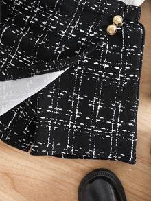 SHEIN 2pcs Baby Girl Knitted Black Long Sleeve Top And Plaid Elastic Waist Shorts Set, Autumn/Winter Autumn And Winter Two Piece Suit Girls Winter Outfit Sets Two Piece Winter Outfits For Toddler Girl Toddler Girl Skirt Set