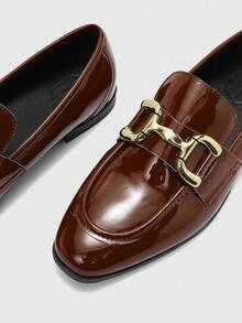 CUCCOO BIZCHIC Sepatu Loafer Wanita Ujung Persegi Warna Kopi Modis dengan Gesper Retro Nyaman Sederhana untuk Perjalanan - Coffee Brown - View 7