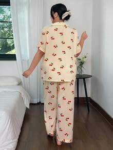 SHEIN 翻领开衫皱樱桃条纹印花短袖睡衣套装 - 黃色 - 查看 3