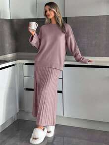 EURMUSE 女士休闲圆领落肩宽松大码舒适毛衣和超长褶皱 A 形裙 女士日常休闲针织套装 - 藕粉色 - 查看 7