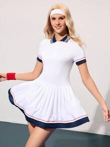 CourtClass 拼色褶裥下摆运动连衣裙 - 白色 - 查看 1