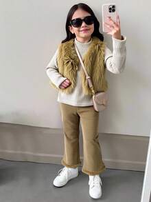 女童 3件組 毛絨背心、長袖T恤與喇叭褲套裝，秋冬保暖服飾，聖誕萬聖節家庭親子套裝 - 棕色 - 查看 1