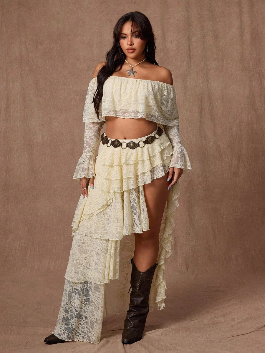 Rustia Bộ 2 món áo trễ vai cổ bèo nhún lãng mạn cỡ lớn và chân váy nhún bèo - Màu be - Xem 1