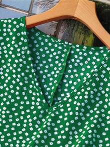 SHEIN LUNE Plus Size Women Polka Dot Print Waist Cinched V-Neck Dress, Summer - Green - View 5