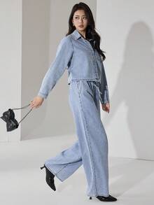 Heiryn Bộ quần jeans và áo sơ mi denim cài nút màu xanh nhạt giản dị mùa hè dành cho nữ - Màu xanh lam - Xem 4