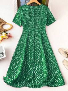 SHEIN LUNE Plus Size Women Polka Dot Print Waist Cinched V-Neck Dress, Summer - Green - View 2