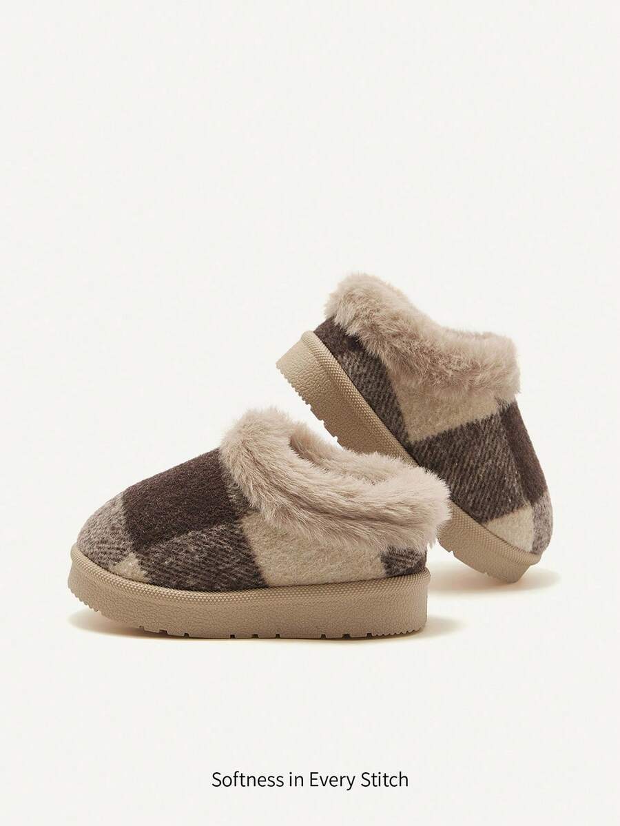 Cozy Pixies 1 par de pantuflas cómodas y abrigadas con forro térmico, estilo a cuadros, para niños pequeños, adecuadas para actividades diarias y al aire libre en invierno - Negro - Ver 1