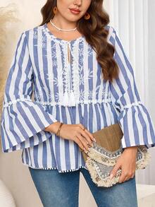 EMERY ROSE Áo blouse tay dài tay loe họa tiết sọc xanh trắng cỡ lớn dành cho nữ mùa thu thường ngày, đi chơi, mẫu mới 2025, đơn giản và thời trang để mặc hàng ngày, áo babydoll, mùa thu/đông, giáng sinh cho nữ, năm mới - Xanh và trắng - Xem 3